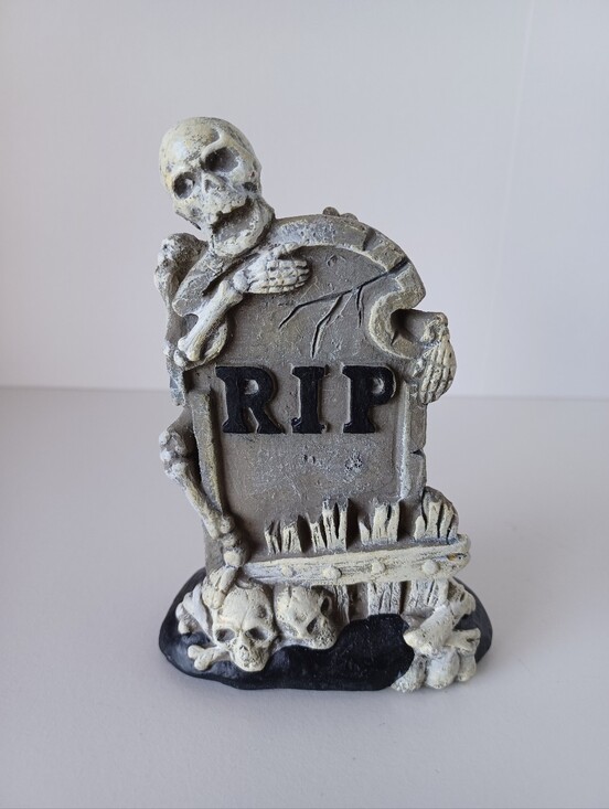 Not Sure Other - Skeleton With Gravestone Small Halloween Decor Piece Holiday Decorations Spooky